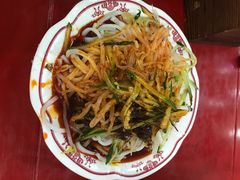 -陕味食族油泼面·小炒盖码面(双榆树店)