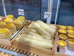 -焙丽拾光(麦凯乐直营店)