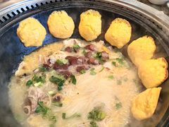 -锅老头海鲜铁锅炖