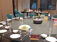 -忆江南·临江鱼馆