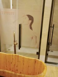 -苑苑vbeauty科技美容SPA