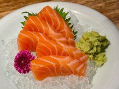 三文鱼-筱田の食堂·izakaya(淮海中路店)