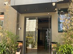 -秋果酒店(北京中日友好医院和平里地铁站店)