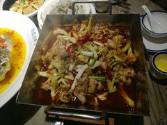 泡椒牛蛙-饭桌故事·血鸭湘(荣宝华店)