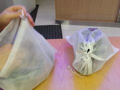 -爱革·奢品·鞋包·衣物·家居(金桥国际商业广场店)