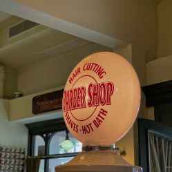 -IMUSE BARBER SHOP