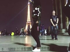 -埃菲尔铁塔