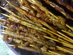 -梁老三麻辣鸡头总店