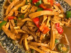 香干肉丝-陈先进鱼馆·地道农家菜(萧山奥体店)