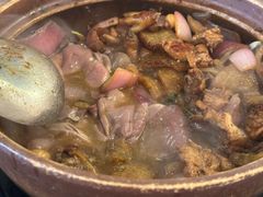 -胡须佬鸡煲四季火锅店(石厦西村直营店)