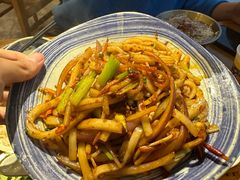 -包整·丝娃娃(一览甲秀楼风景店)