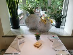 靠窗位-蝶舍·MAISON PAPILLON