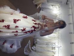 lisamoon礼慕纱婚纱礼服高级定制-Lisamoon礼慕纱婚纱礼服高级定制