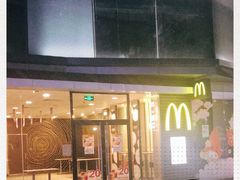 -麦当劳(华发商都店)