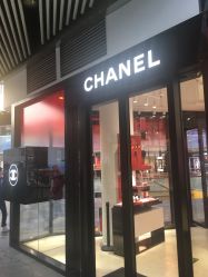-Chanel
