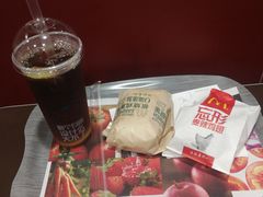 -麦当劳(华融店)