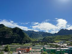 -百里峡七彩艺术小镇
