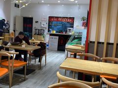 大堂-极有家小鱼小鸡石锅煲(佳兆业店)