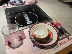 -尚尚仙·酸汤猪手·猪肚鸡火锅(华联万柳购物中心店)