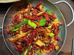 宫爆松板肉-山石榴·贵州菜(南京万象天地店)