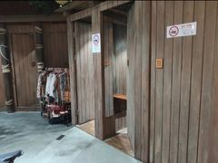 -暴风岛沉浸式体验馆(百联世纪店)