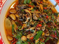 -牟记江湖重庆地标特色菜鱼蛋海鲜羊蝎子(巴南区黑金冠十多年好店)