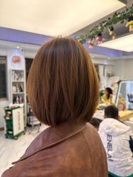 -镁连社·美联社