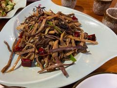 -小厨子私房菜·云南美食店