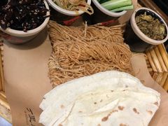 -丁里羊肉小镇(天鹅湖总店)