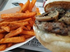 -FATBURGER 特富客汉堡(外交公寓店)