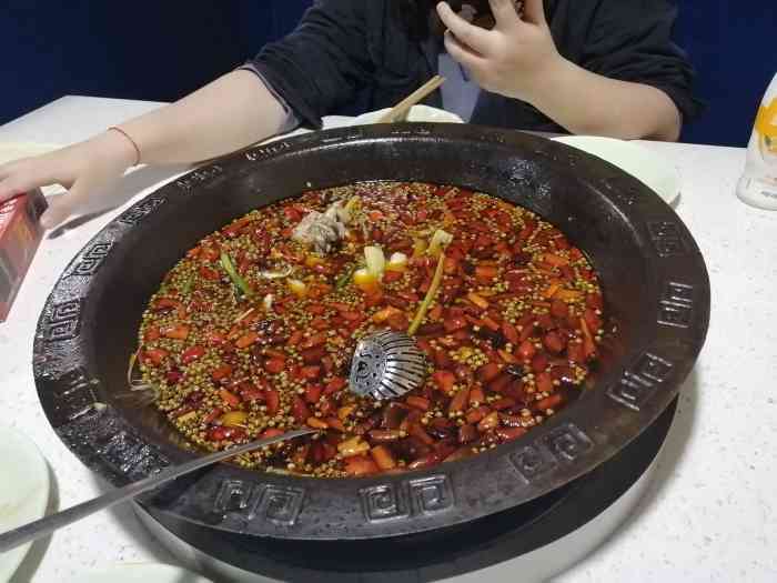 老哥门肥肠鱼(红旗河沟店)-"这次重庆之旅的最后一顿午餐.