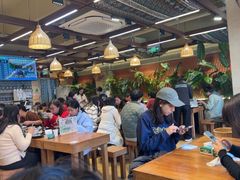 -云阿蛮云南生烫牛肉米线(奉贤路店)