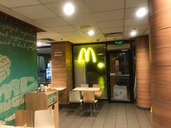 -麦当劳(虹梅路地铁站店)