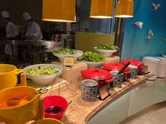 北京面食-咖啡苑自助餐厅·中国大饭店