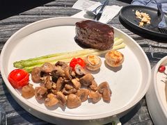 -LES ELITES 英集荟(南京西路店)