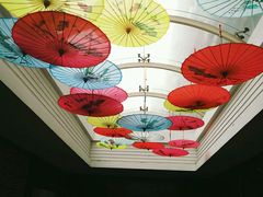 -忆江南酒店(交通大学咸宁路地铁站店)