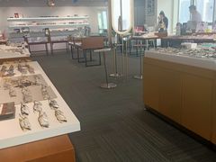 -亚美视光眼镜店(重庆路活力城店)