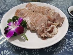 白切羊肉-唔呶喔哩酒家(生产街店)