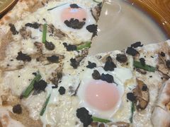 -JINNS锦时 steak&pizza(浸信会礼拜堂旧址店)