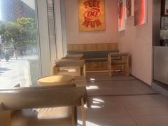 -DQ·蛋糕·冰淇淋(川沙东海岸店)