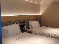 -全季酒店(重庆李子坝牛角沱地铁站店)