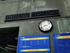 -晋爵会游泳馆(海湾公园店)