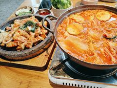 -KimPro 辛普乐概念韩餐