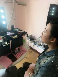 点击看大图 -爱伊人婚纱礼服美妆馆