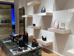 -CELINE(尚嘉中心店)