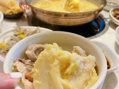 霸气榴莲鸡-六少·猪肚包鸡火锅(卓悦INTOWN店)