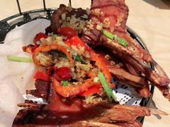 椒盐鸭下巴-避风塘(百联东郊店)
