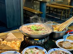 -肖四女乐山跷脚牛肉(南汇大学城生活广场店)