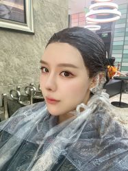 -AKOZO Beauty Salon
