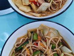 -伊源鼎盛餐饮服务有限公司